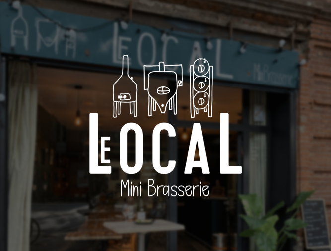 logo mini brasserie le local sur un fond flouter